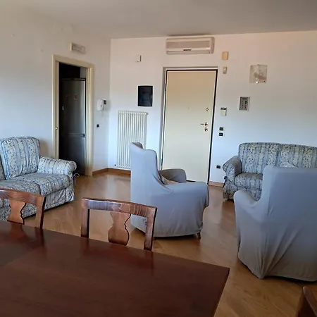 Apartment La Casa Di Dina